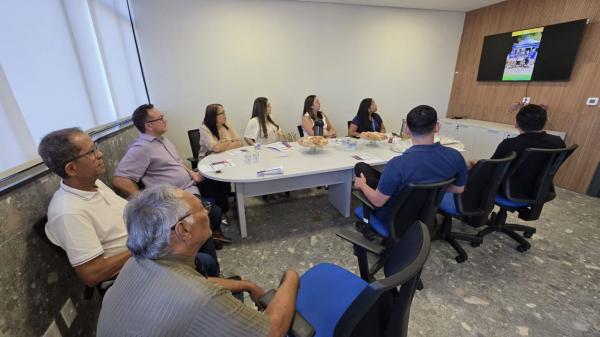 Sesc fortalece di&aacute;logo com empres&aacute;rios durante reuni&atilde;o com o SICOMFLOR em Floriano(Imagem:Divulga&ccedil;&atilde;o)
