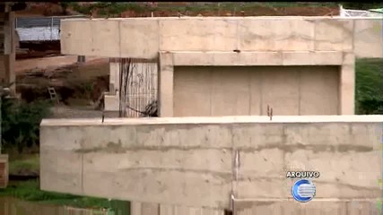 Governo do Piauí tem dívidas de R$ 4 bilhões em obras paradas