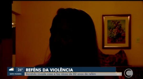 Idosa de 82 anos é feita refém, espancada e ameaçada de estupro dentro de casa