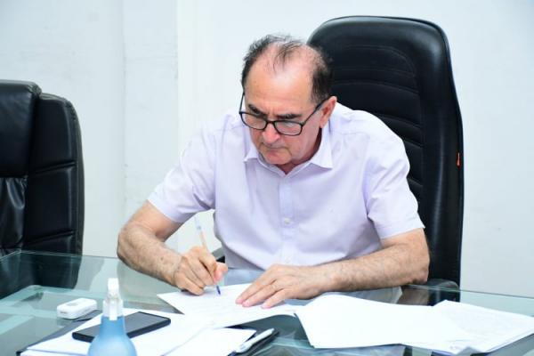 Prefeito Ant&ocirc;nio Reis (Imagem:Secom)