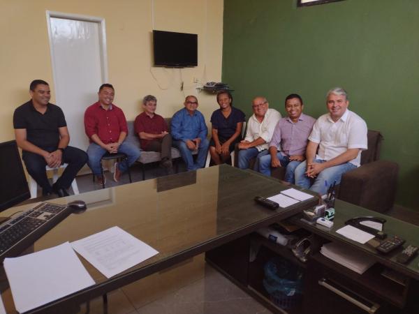 Deputado Francisco Costa participa de a&ccedil;&atilde;o em Floriano(Imagem:FlorianoNews)