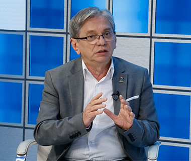 "Não vamos ter orçamento suficiente para fechar o ano", alerta reitor da UFPI