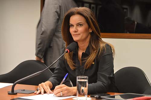 Iracema está entre deputados que mais receberam emenda parlamentar