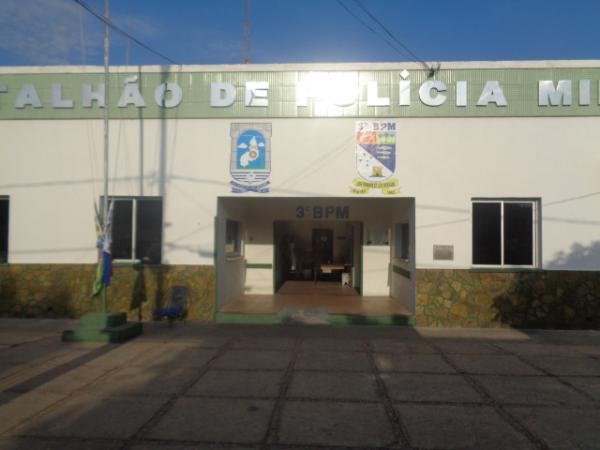 Mulher sofre sequestro relâmpago e tem carro roubado em Floriano