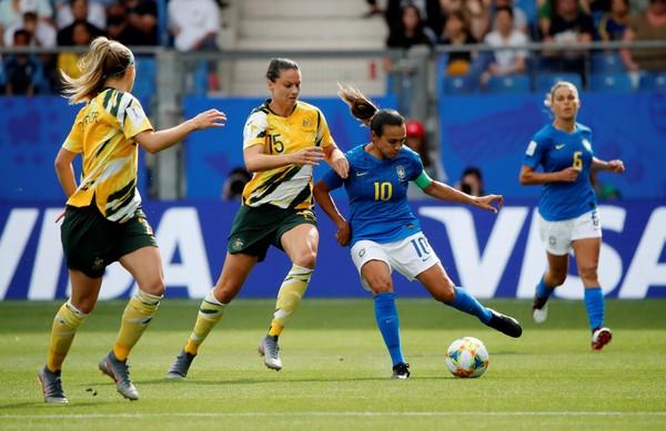Marta critica arbitragem e VAR na partida contra Austrália: "Prejudicou a gente"
