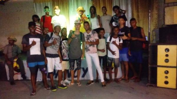 Grupos de dança ditam ritmo do Fest Dance 2018 em Floriano