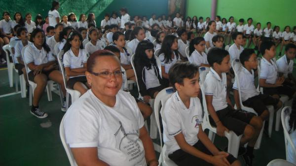 Secretária de Meio Ambiente ministrou palestra na Escola Pequeno Príncipe.(Imagem:FlorianoNews)