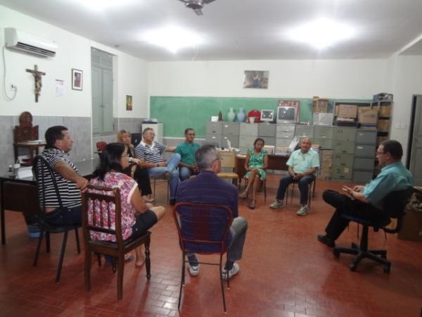 Realizada reuni&atilde;o para definir detalhes da festa anos 60 edi&ccedil;&atilde;o 2011 em Floriano.(Imagem:FlorianoNews)