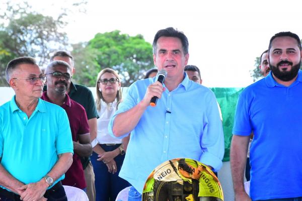 População de Itaueira é contemplada com campo de futebol e recursos destinados por Ciro Nogueira.(Imagem:Ascom)