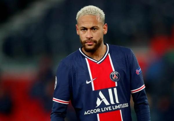 Neymar durante partida do PSG contra o Istanbul Basaksehir pela Liga dos Campe&otilde;es(Imagem:Reprodu&ccedil;&atilde;o)