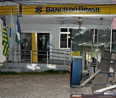 Criminosos explodem Banco do Brasil, loteria e Correios de cidade no interior do Piauí