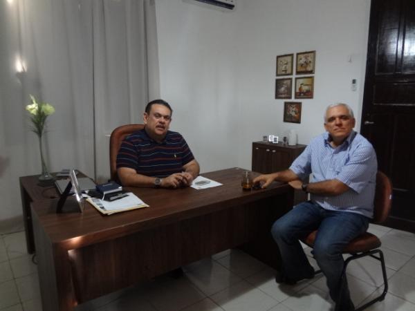PMDB ter&aacute; Silas Freire como pr&eacute;-candidato a prefeito de Floriano.(Imagem:FlorianoNews)