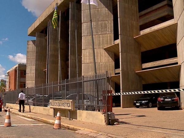 Tribunal de Justi&ccedil;a decretou ilegal greve dos servidores do Hemopi.(Imagem:Reprodu&ccedil;&atilde;o/TV Clube)