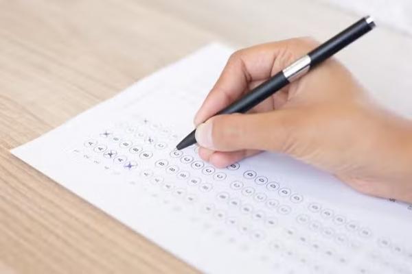 Concursos e seleções em Pernambuco têm 713 vagas com salários de até R$ 4,5 mil