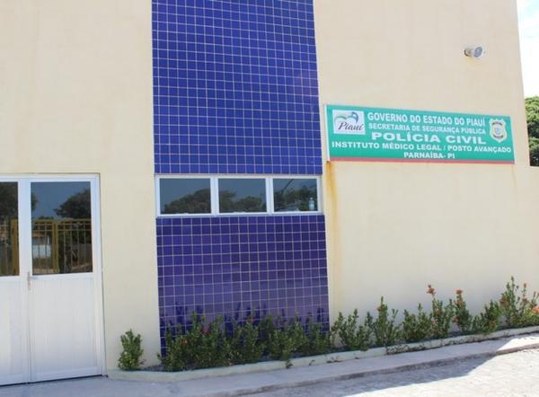 Por falta de médico legista, integrantes de facção ameaçam retirar corpo do IML de Parnaíba