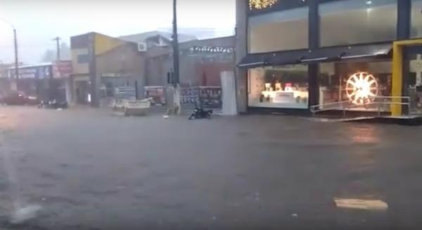 Floriano teve em três horas 70% do volume de chuva esperado para dezembro