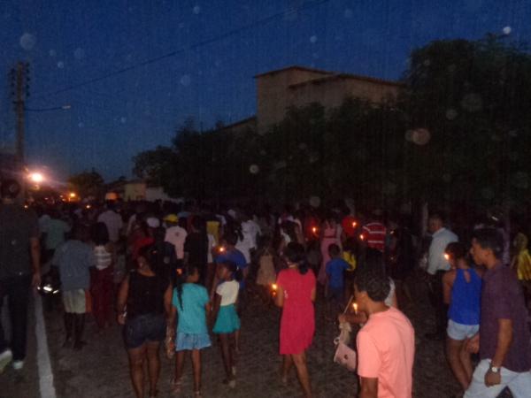 Prociss&atilde;o e Santa Missa encerram o Festejo de Nossa Senhora de Nazar&eacute;.(Imagem:FlorianoNews)