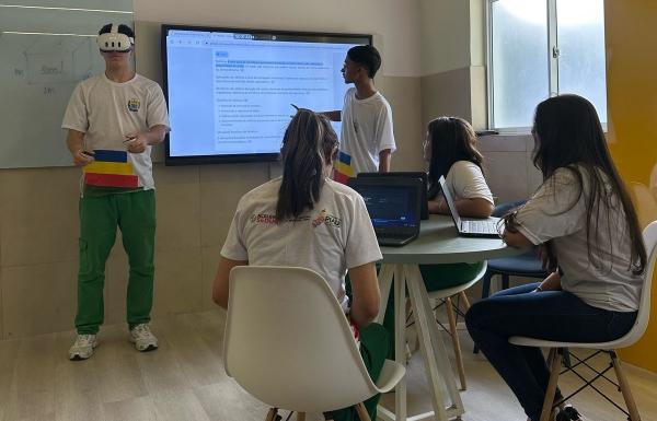  Seduc conclui entrega de fardamento para estudantes das escolas da rede estadual(Imagem:Divulga&ccedil;&atilde;o)