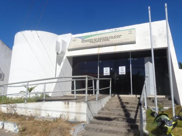 Homem acusado de furtos é preso em Floriano