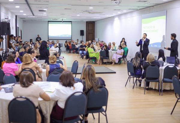 O encontro com gerentes est&aacute; inserida no programa Gest&atilde;o da Aprendizagem que visa aprimorar o ensino no estado.(Imagem:Divulga&ccedil;&atilde;o)