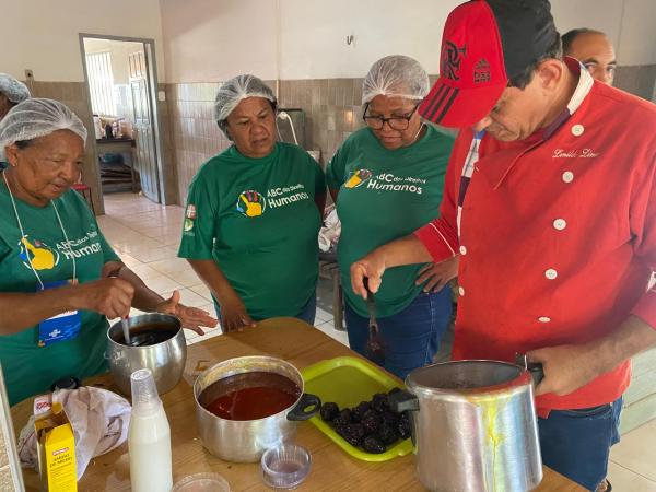 C&aacute;ritas Diocesana de Floriano promove capacita&ccedil;&atilde;o para horticultores em parceria com Projeto ABC dos Direitos Humanos.(Imagem:Divulga&ccedil;&atilde;o)