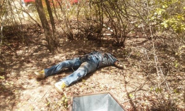 Corpo de homem é encontrado dentro de matagal em Floriano