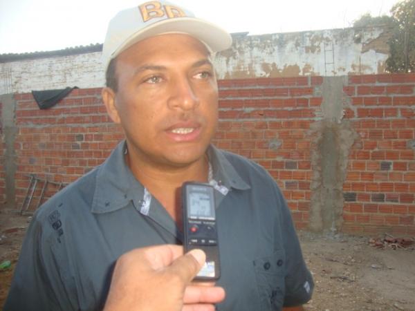 Agentes de Sa&uacute;de far&atilde;o reuni&atilde;o com o presidente do sindicato da categoria.(Imagem:FlorianoNews)