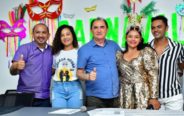 Carnaval: Prefeitura lança a programação da Folia de Momo em Floriano(Imagem:Secom)