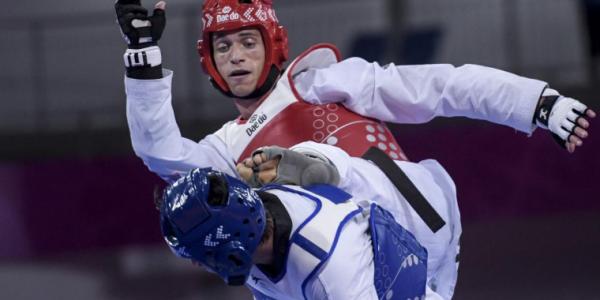 Icaro Miguel assume a liderança do ranking mundial de taekwondo