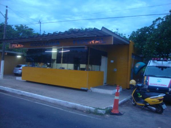 PRF - foi ate o local e fez os primeiros atendimentos(Imagem:reda&ccedil;ao)