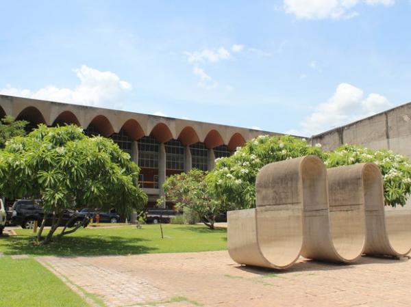 Projeto dever&aacute; ser votado apenas em 2016 na Assembleia Legislativa.(Imagem:Gustavo Almeida/G1)