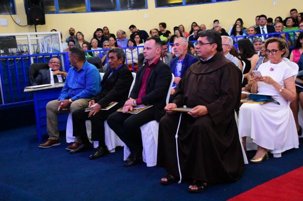 Vereadores de Floriano homenageiam personalidades com título de Cidadania(Imagem:CMF)