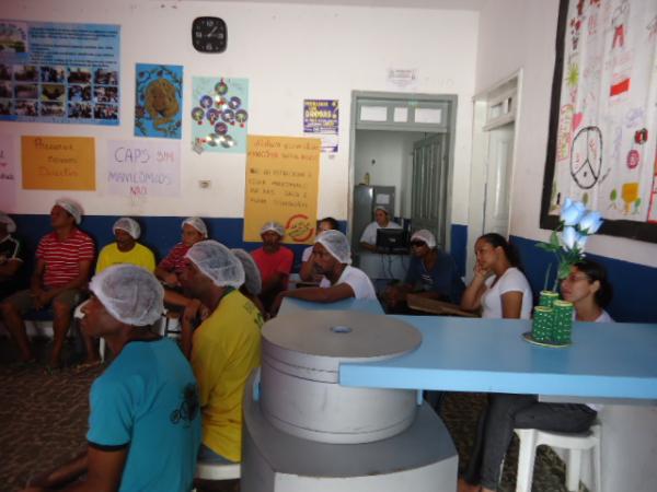 CAPS III de Floriano realizou palestra pelo Dia da Luta Antimanicomial