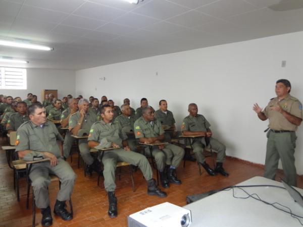 PM inicia Curso de Forma&ccedil;&atilde;o de Cabos e Sargentos.(Imagem: FlorianoNews)