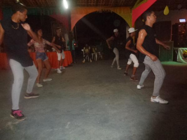 Fest Dance 2017 é promovido pelo Projeto Amarelinho