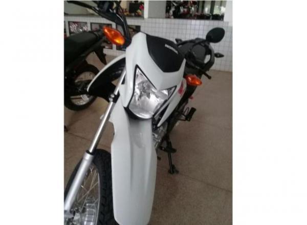 PM recupera motocicleta tomada de assalto no bairro Princesa do Sul