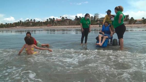 Paciente com c&acirc;ncer e seis filhos realiza sonho de conhecer o mar no Piau&iacute;.(Imagem:Reprodu&ccedil;&atilde;o/Rede Clube)