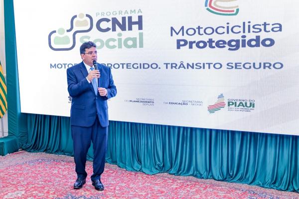 Governador Rafael Fonteles(Imagem:Divulga&ccedil;&atilde;o)