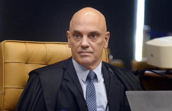 Moraes relata visitas a terroristas do DF na cadeia: "Negócio assustador"