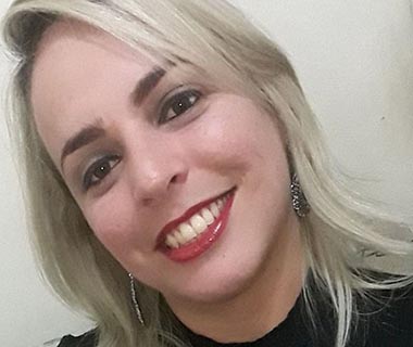 Aretha tentou fazer denúncia, mas delegacia estava de greve