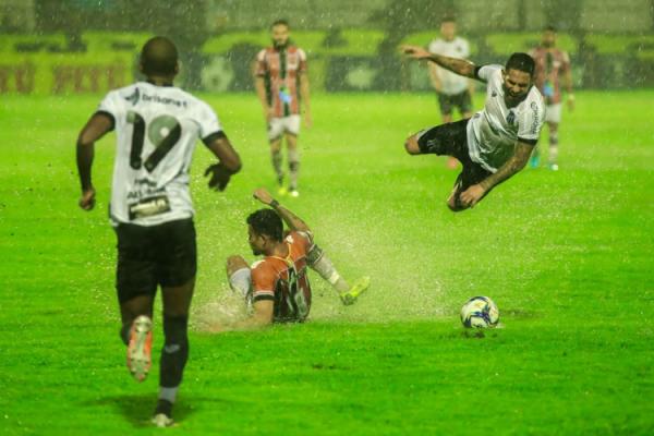 Rafael Sobis faz 3 gols, e River-PI é goleado pelo Ceará na Copa do Nordeste