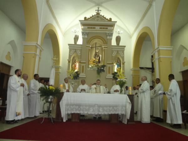Igreja Matriz S&atilde;o Pedro de Alc&acirc;ntara celebrou 80 anos de inaugura&ccedil;&atilde;o.(Imagem:FlorianoNews)