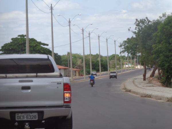 Autoridades acompanham finaliza&ccedil;&atilde;o da obra na Avenida Beira Rio.(Imagem:FlorianoNews)