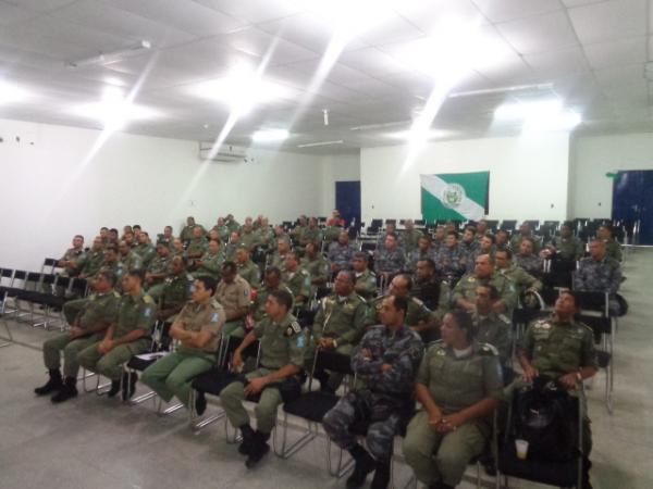 Institui&ccedil;&otilde;es debatem a&ccedil;&otilde;es contra polui&ccedil;&atilde;o sonora em Floriano (Imagem:Tenente Coronel Rubens Lopes)