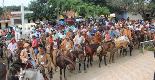 Dia do Vaqueiro &eacute; prestigiado por centenas de pessoas em Landri Sales.(Imagem:Portalodia.com)