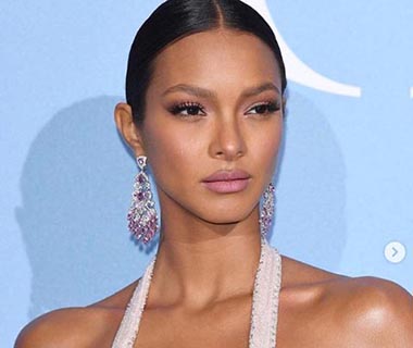 Laís Ribeiro passa por cirurgia após se ferir em piscina no Piauí