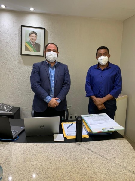 Município firma parceria com o DETRAN para várias ações no trânsito de Floriano
