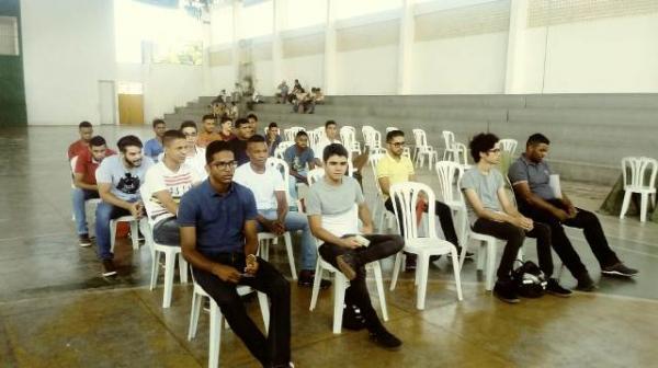 3&deg; BEC realiza o processo de sele&ccedil;&atilde;o de jovens para o servi&ccedil;o militar em Floriano.(Imagem:FlorianoNews)