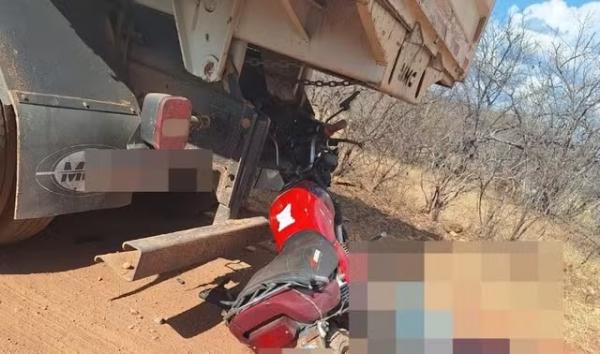 Estudante de 18 anos morre ao colidir moto contra caminhão em Pedro II, no Piauí