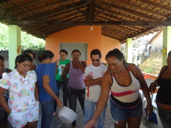 Associa&ccedil;&atilde;o de Moradores realiza curso de produtos de limpeza.(Imagem:FlorianoNews)